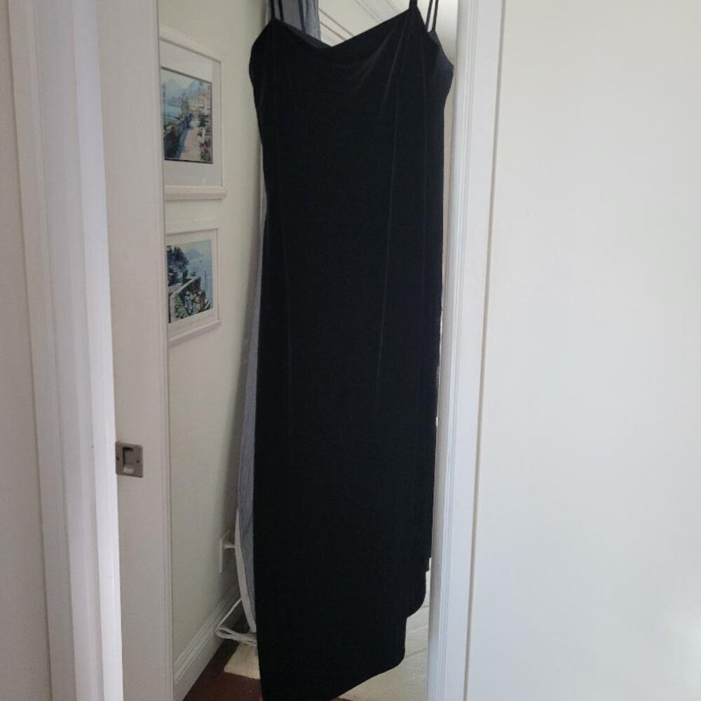 Fabulous black velvet dress by Arianna